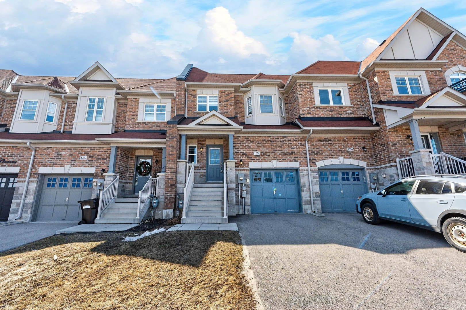 1228 Peelar CRES, Innisfil, ON L0L 1W0