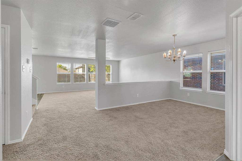 2045 Hanakoa Falls Drive, Anna, TX 75409