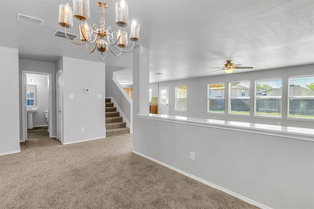 2045 Hanakoa Falls Drive, Anna, TX 75409