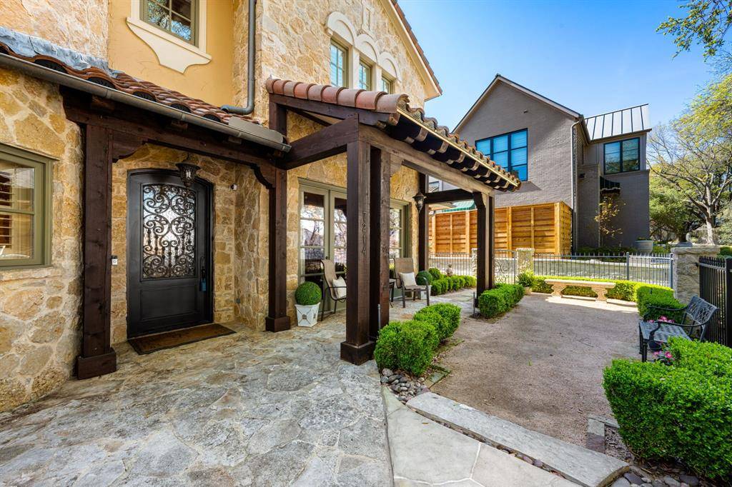 7214 Brennans Drive, Dallas, TX 75214