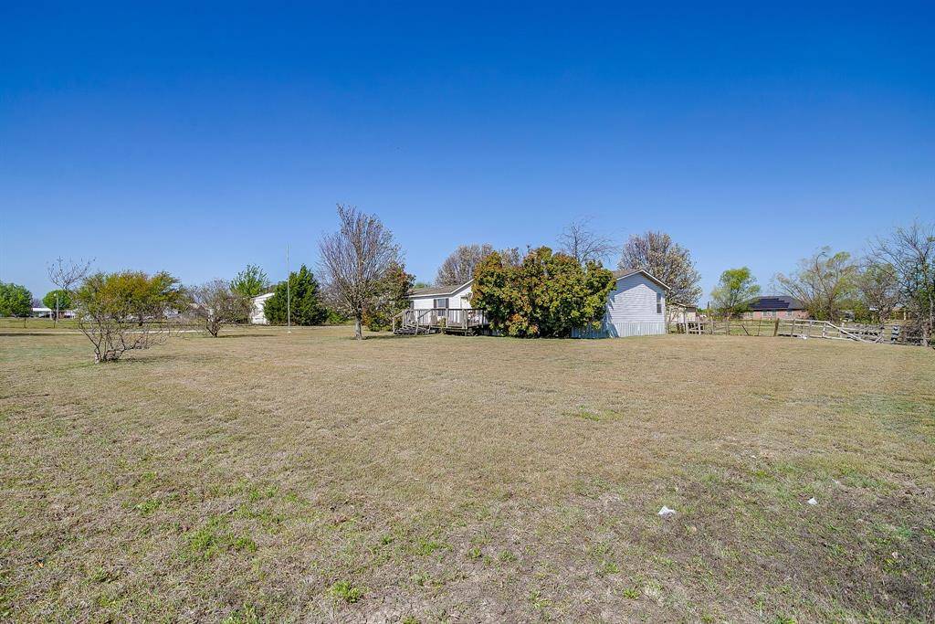 11009 Everest Drive, Venus, TX 76084