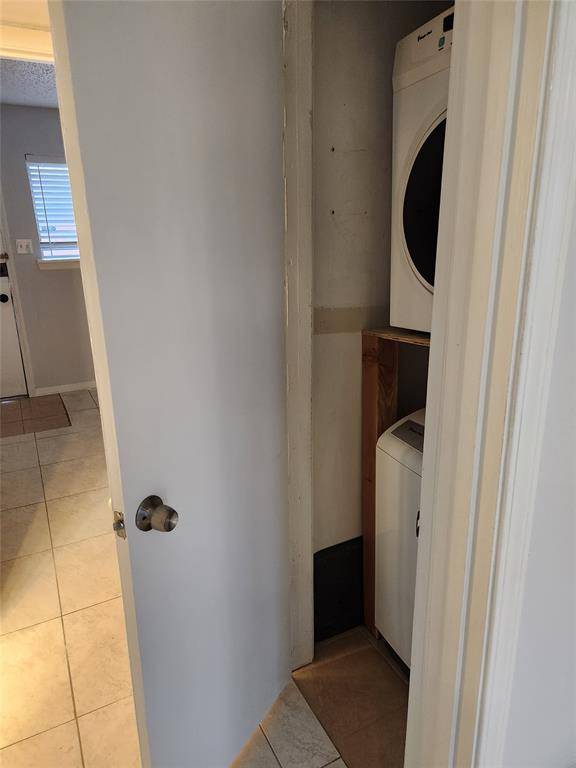 3624 Parkridge Drive #213, Dallas, TX 75234