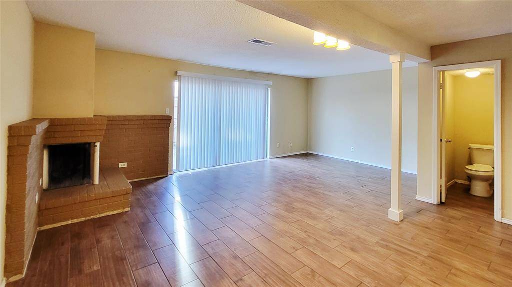 220 Village North Drive, Richardson, TX 75081