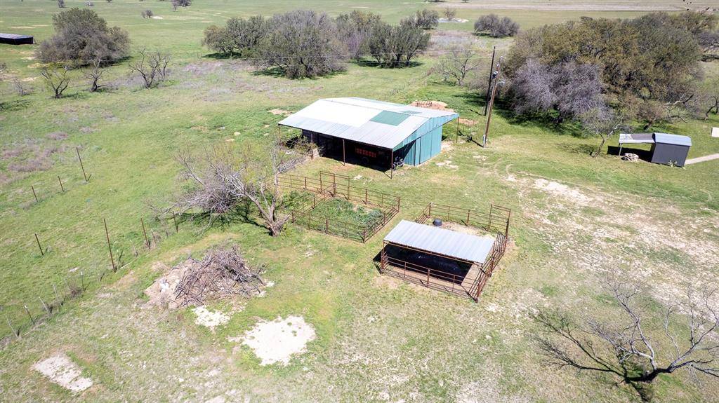 951 County Road 347, Dublin, TX 76446