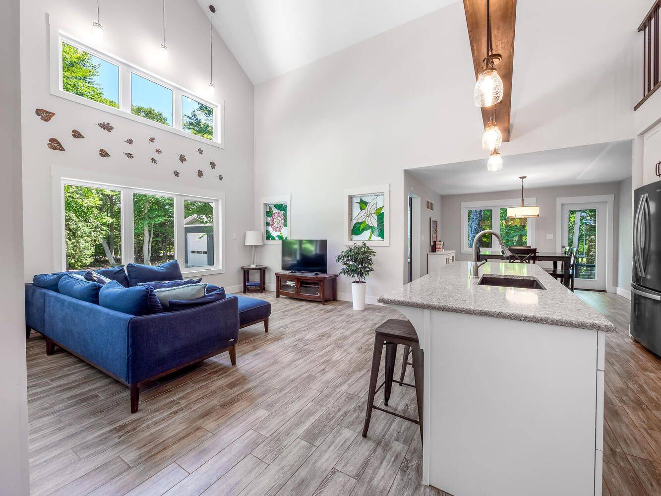 110 Maple Golf CRES, Northern Bruce Peninsula, ON N0H 2R0