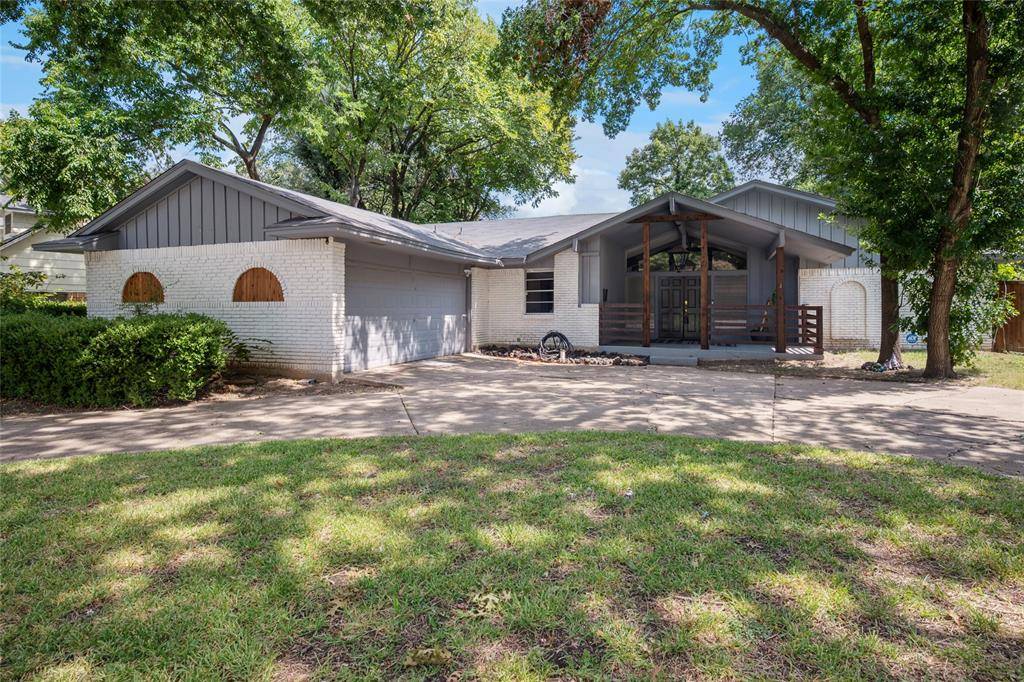 912 Glen Oaks Boulevard, Dallas, TX 75232