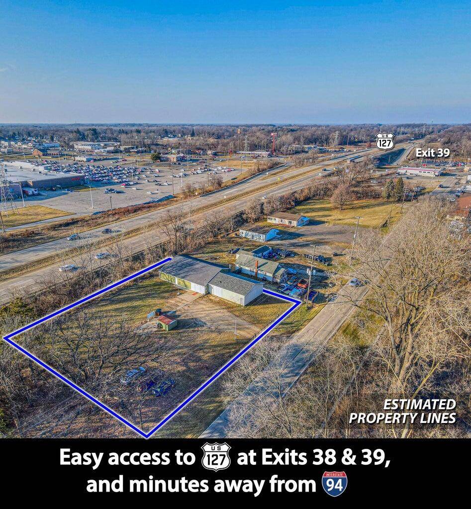240 Watts RD, Leoni Twp, MI 49203
