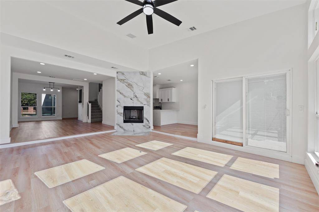 1412 Crosspointe Street, Duncanville, TX 75137