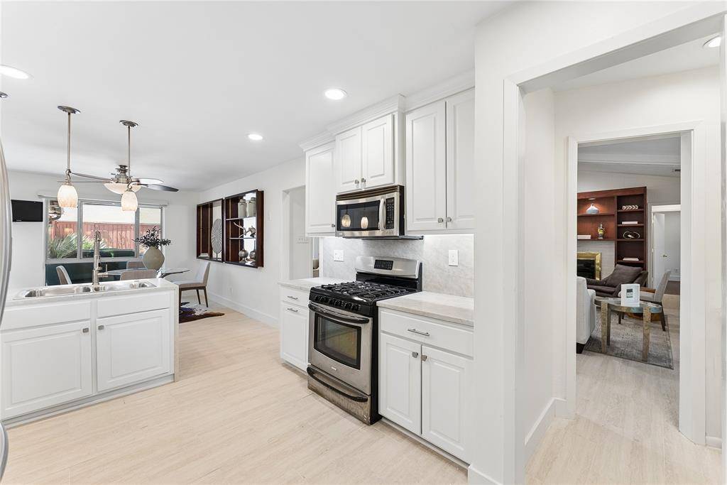 15415 Leavalley Drive, Dallas, TX 75248