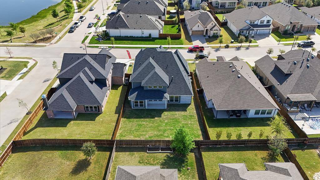 7444 Pondview Lane, Fort Worth, TX 76123