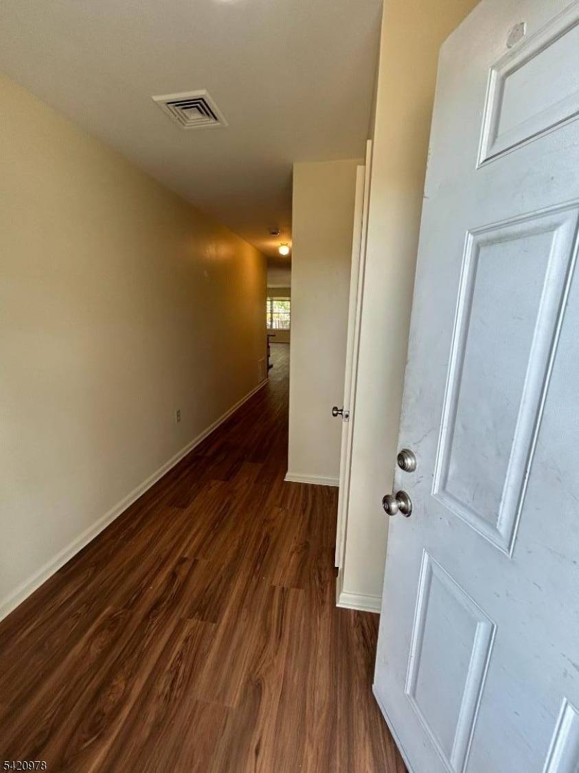 13 Hampton Rd #B, New Brunswick City, NJ 08901