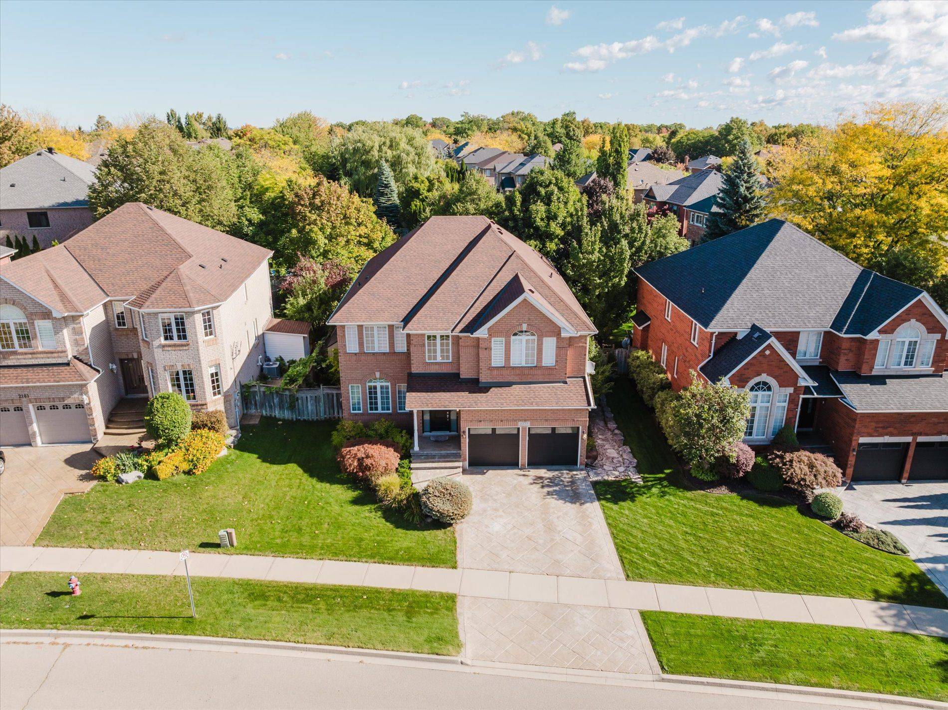 2177 Cashey DR, Oakville, ON L6H 5M1