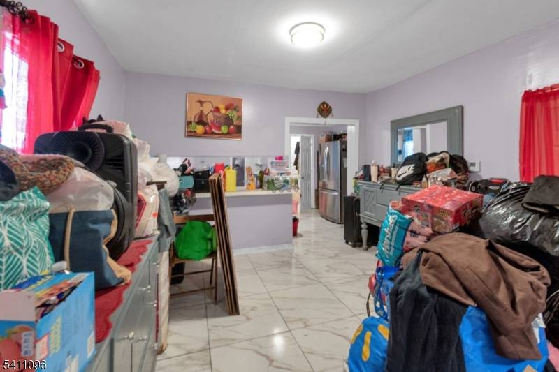 422 Schiller St, Elizabeth City, NJ 07206