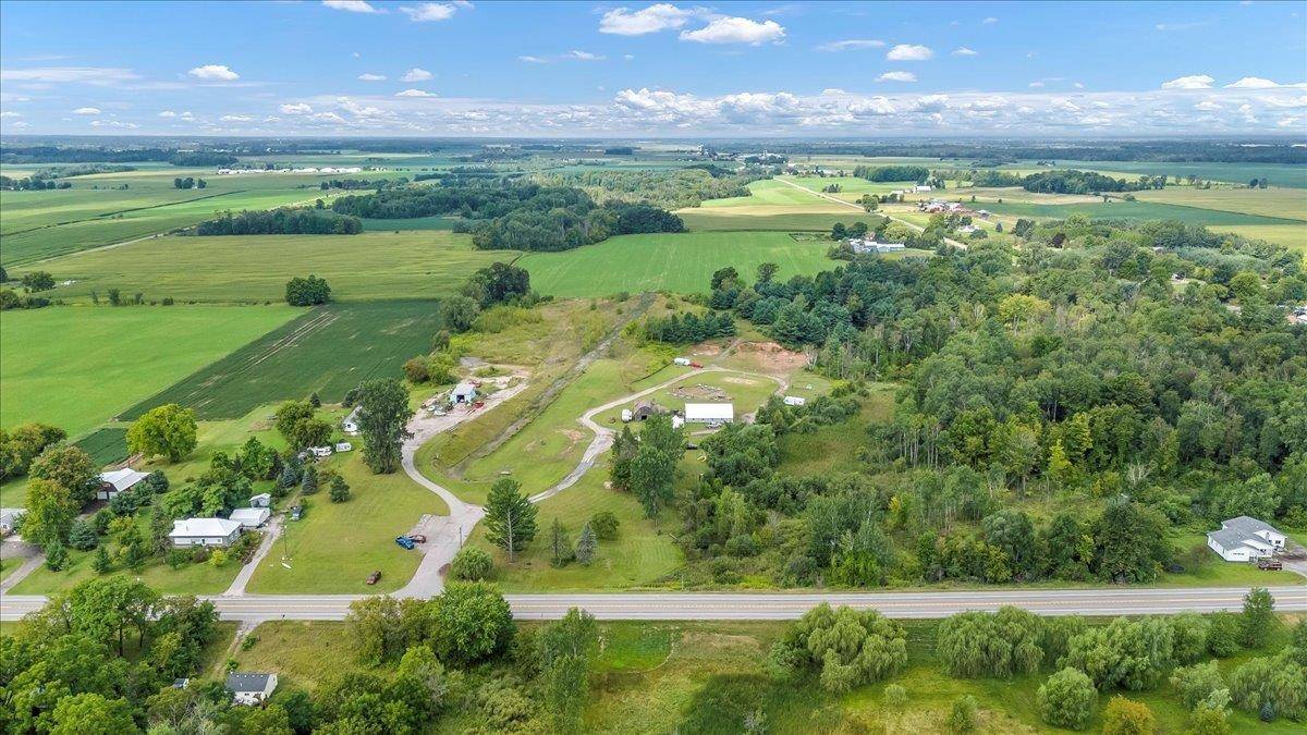 1870 M-65, Burleigh Twp, MI 48770