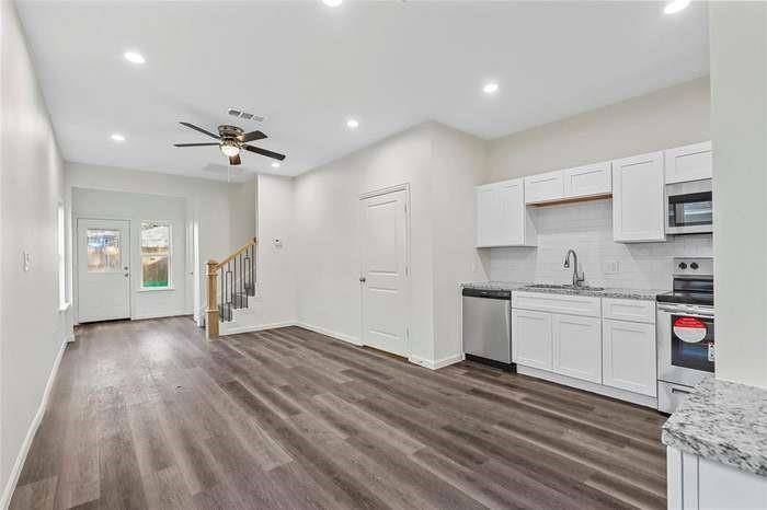 3445 Frazier Avenue, Fort Worth, TX 76110