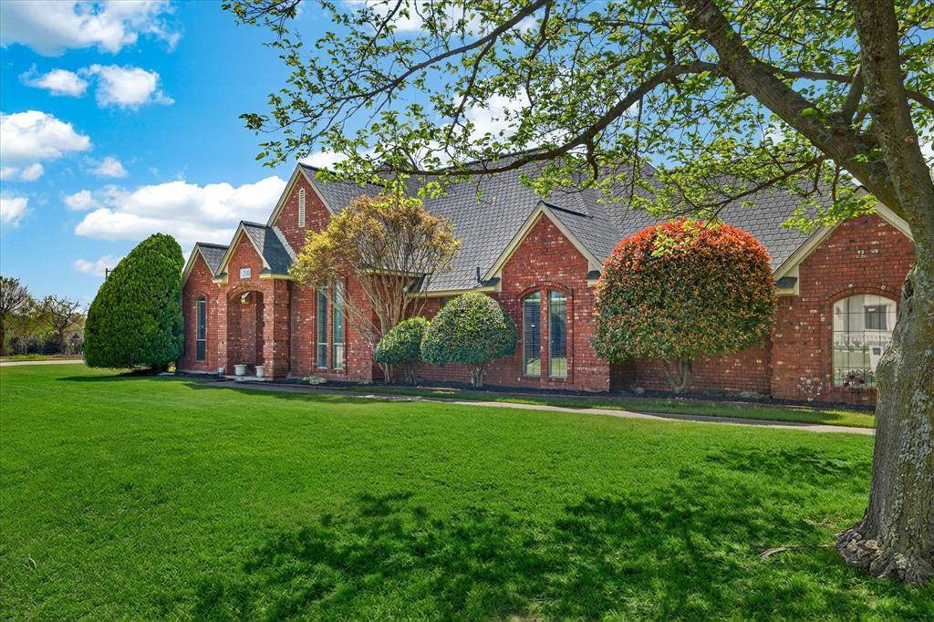 2303 Hillside Court, Southlake, TX 76092