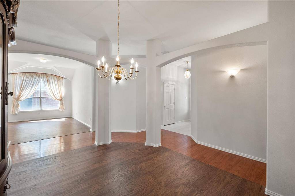 6705 Terrace Glen Drive, Arlington, TX 76002