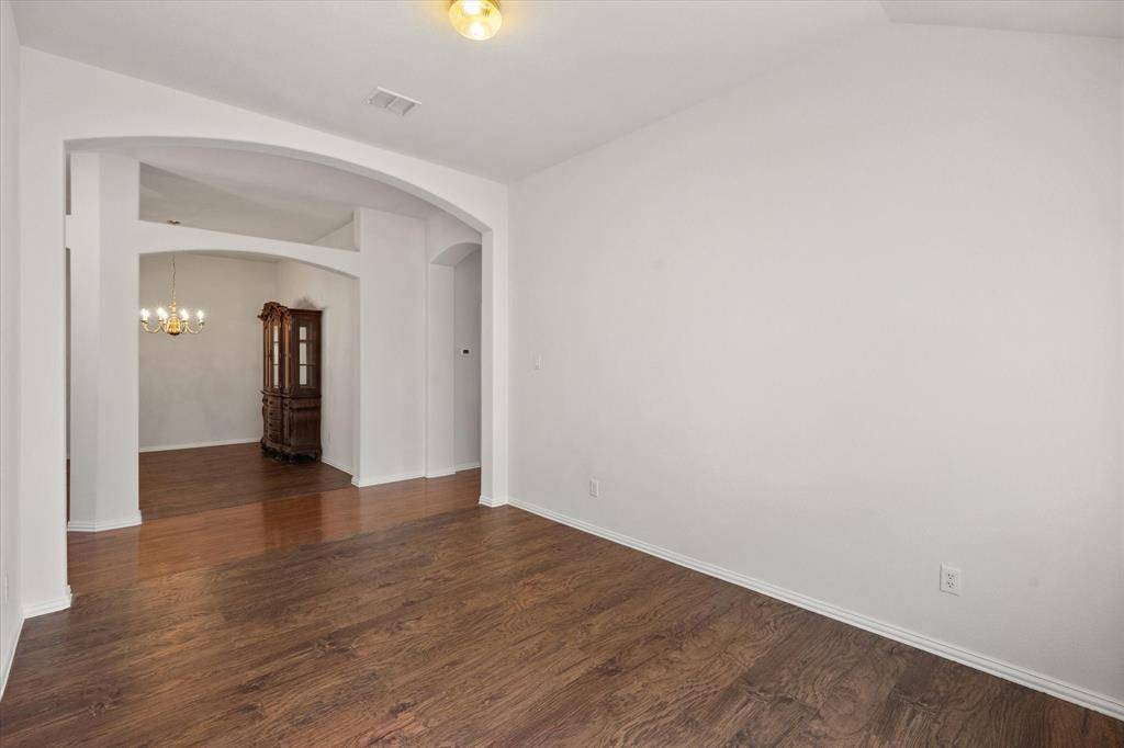 6705 Terrace Glen Drive, Arlington, TX 76002