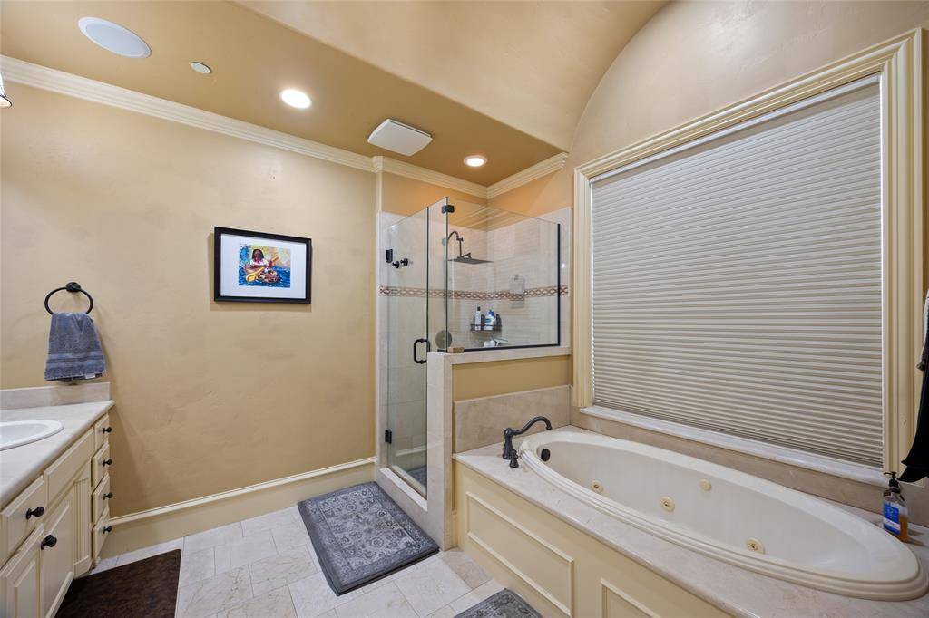 5904 Tewkesbury Way, Dallas, TX 75252