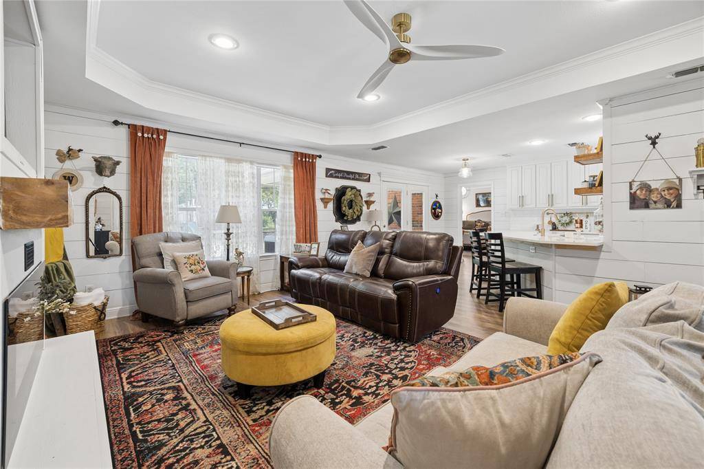 25 Starview Drive, Star Harbor, TX 75148