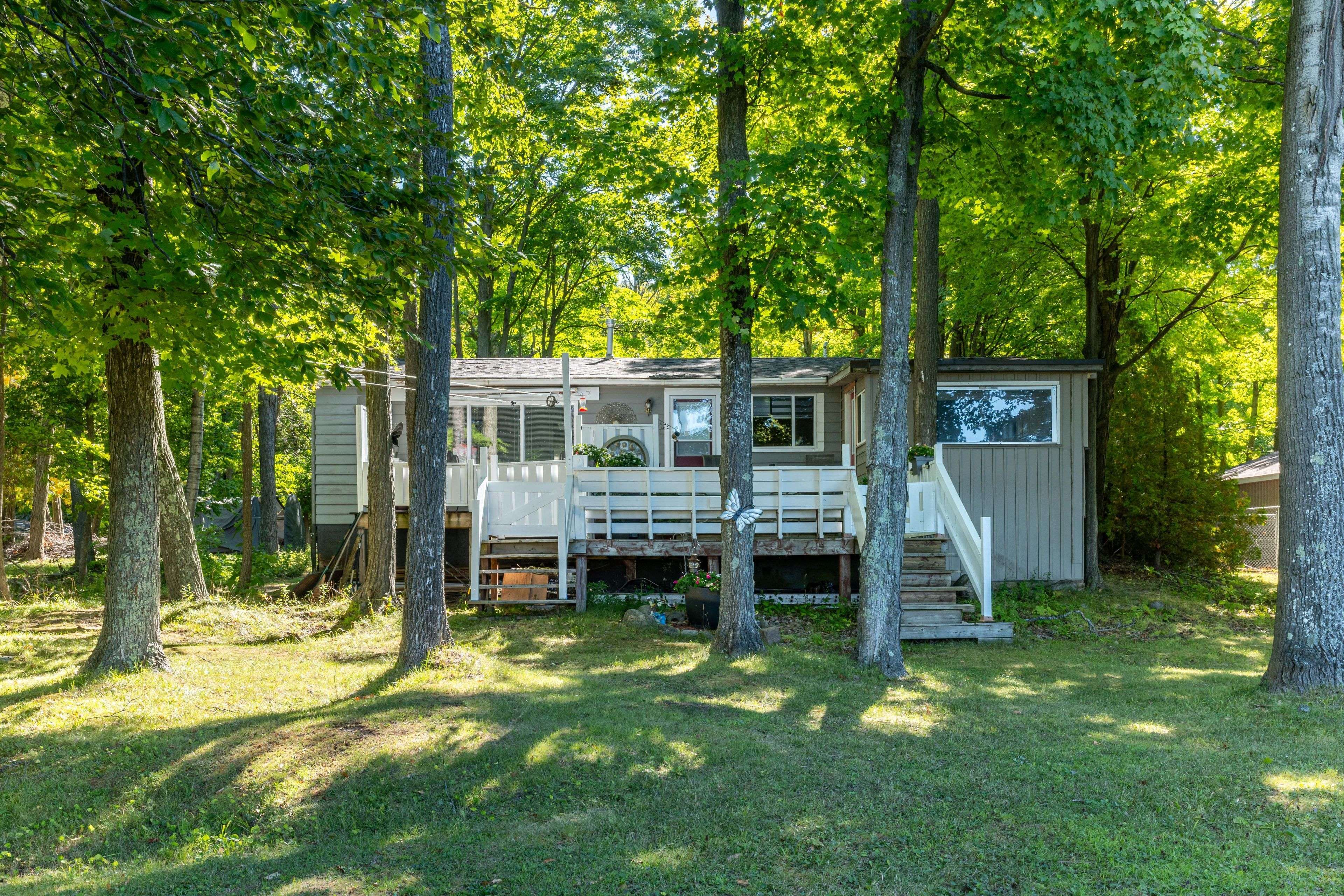 21 Cedar Bay RD N, Curve Lake First Nation 35, ON K0L 1R0