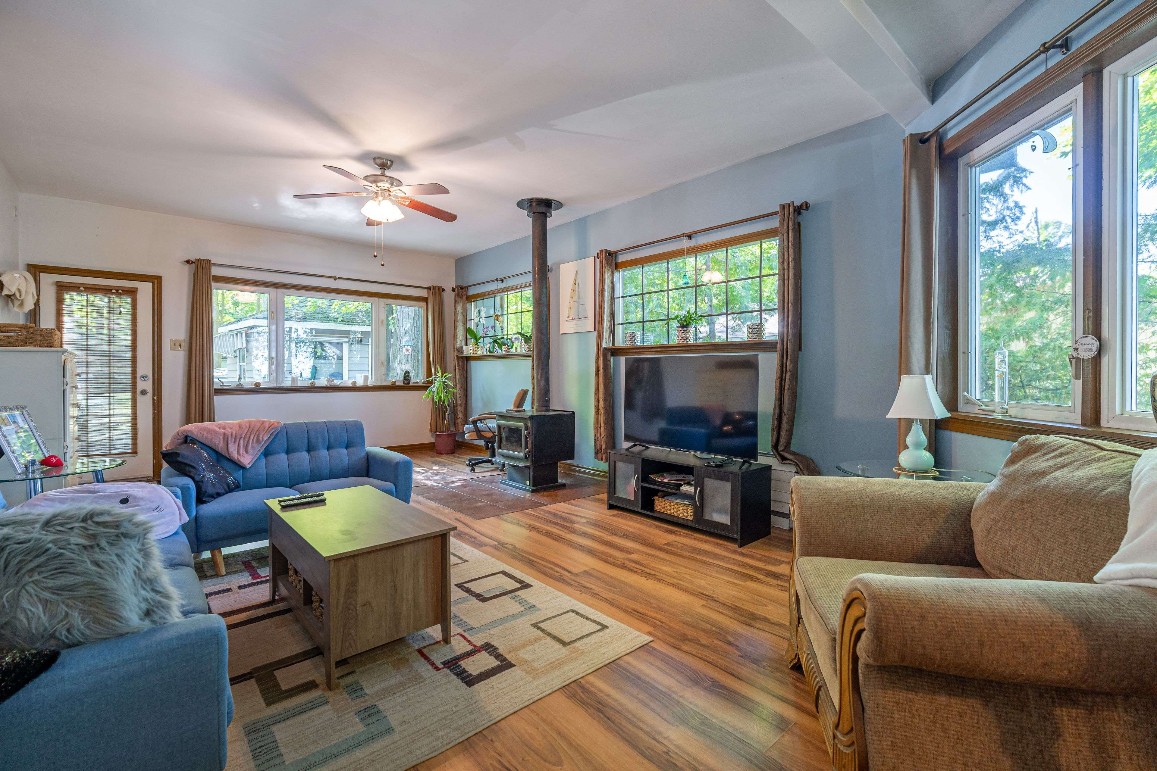 21 Cedar Bay RD N, Curve Lake First Nation 35, ON K0L 1R0