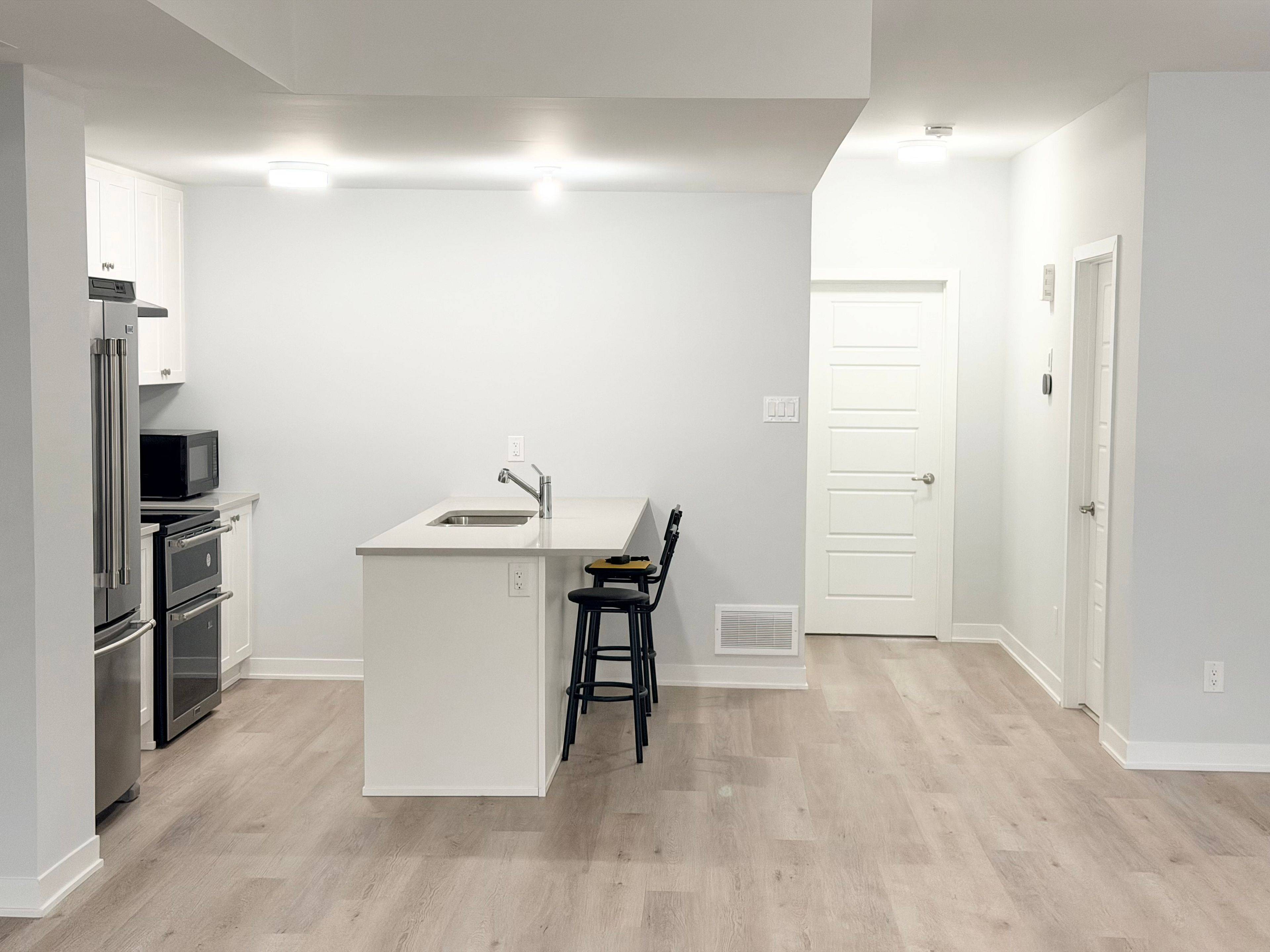 606 Lillian Freiman Private, Barrhaven, ON K2J 6Z8