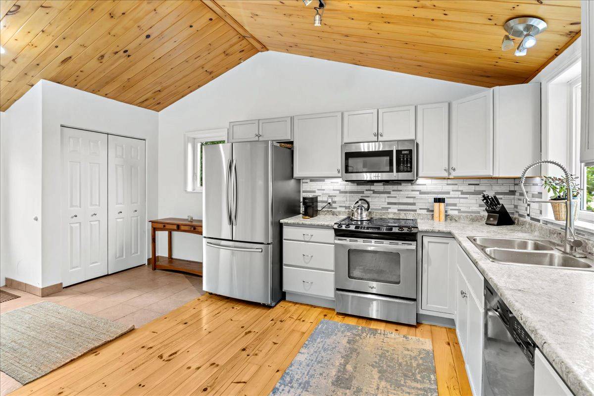 14 Parker DR, Alnwick/haldimand, ON K0K 2X0