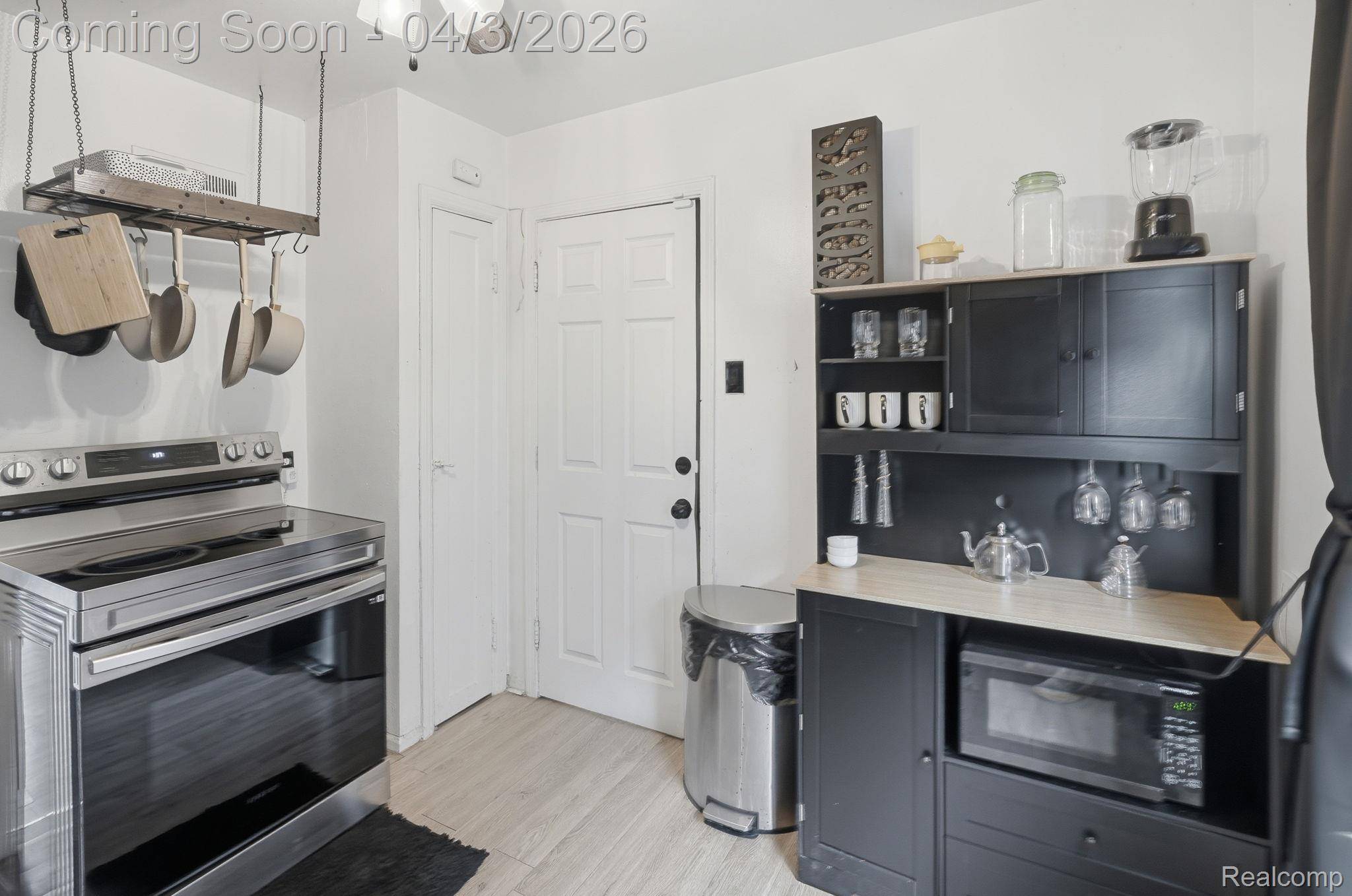 17132 Greenlawn ST, Detroit, MI 48221