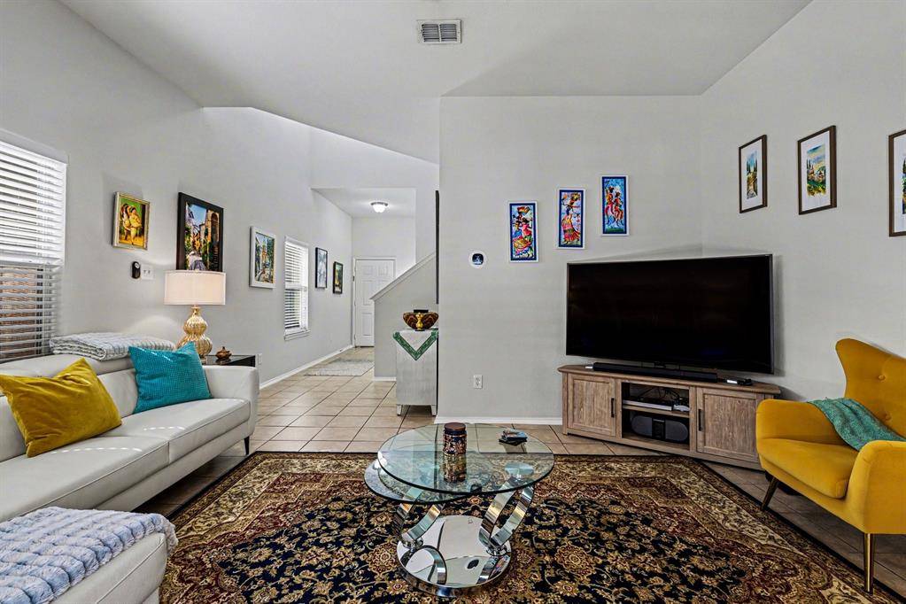 17446 Energy Lane, Dallas, TX 75252