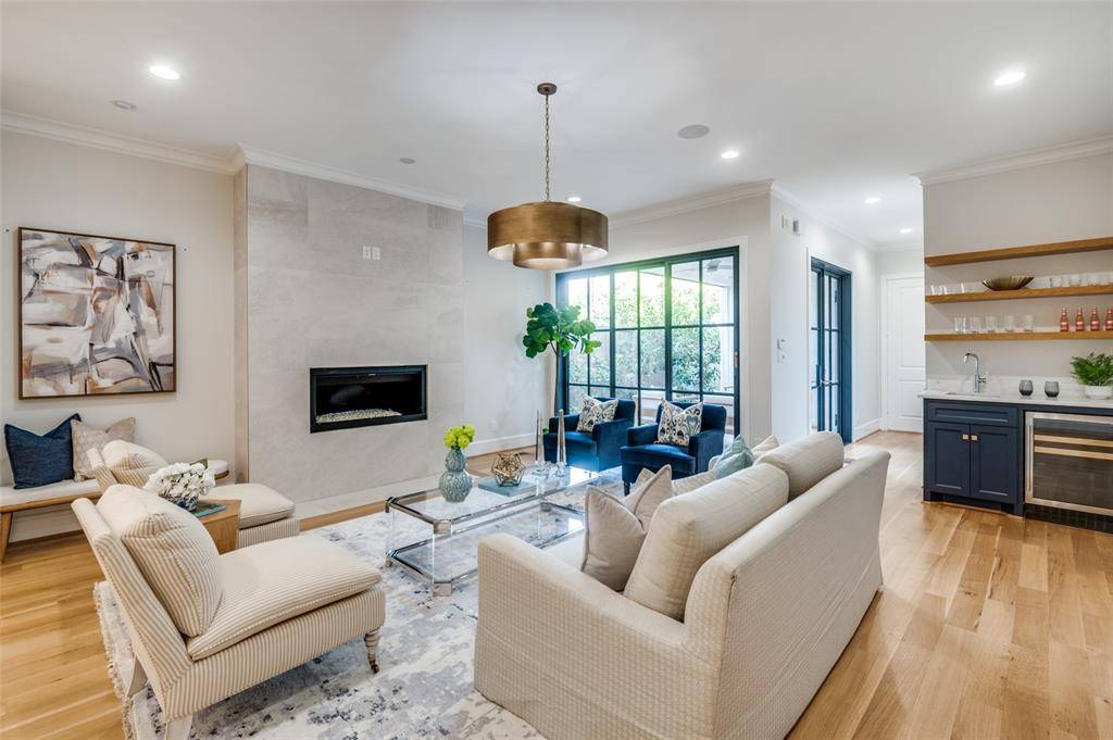 4031 Prescott Avenue, Dallas, TX 75219