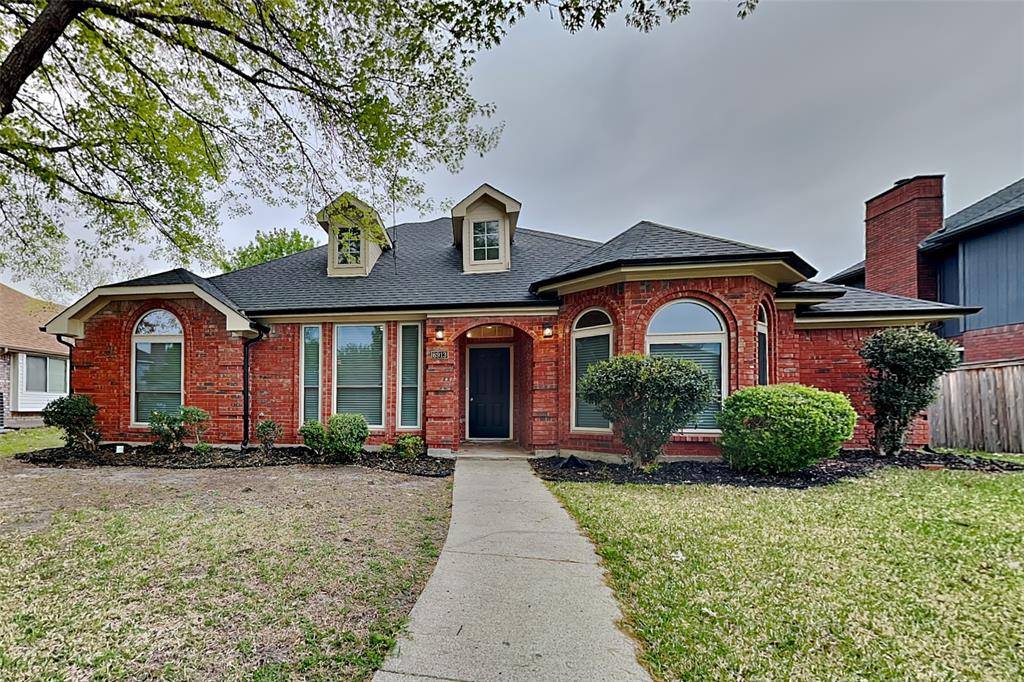 6913 Brandford Road, Rowlett, TX 75089