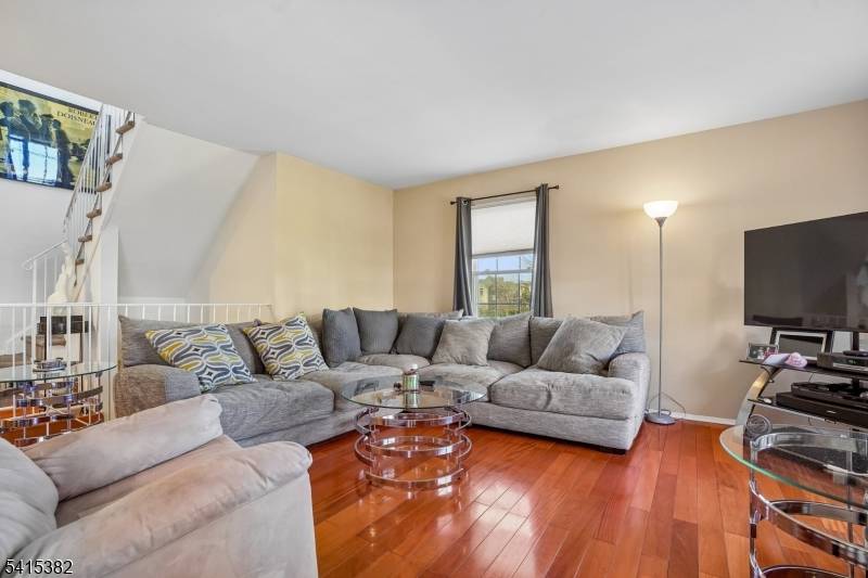 216 Copeley Way, North Brunswick Twp., NJ 08902