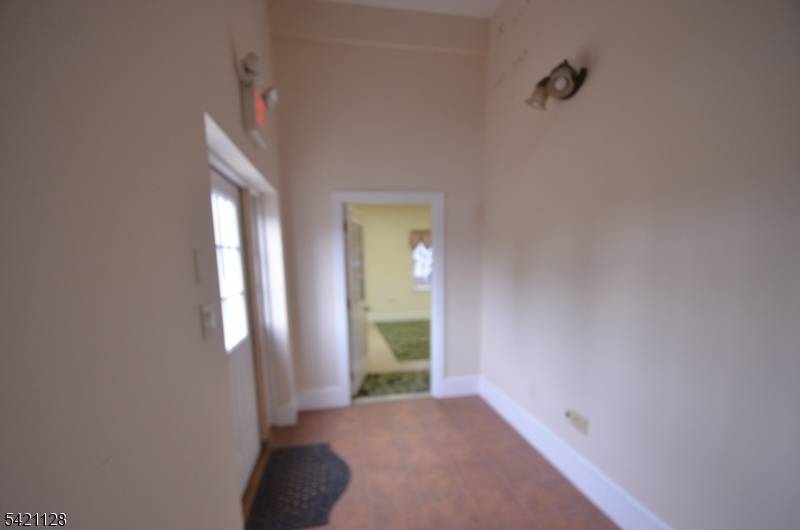 210 3rd Ave, Alpha Boro, NJ 08865