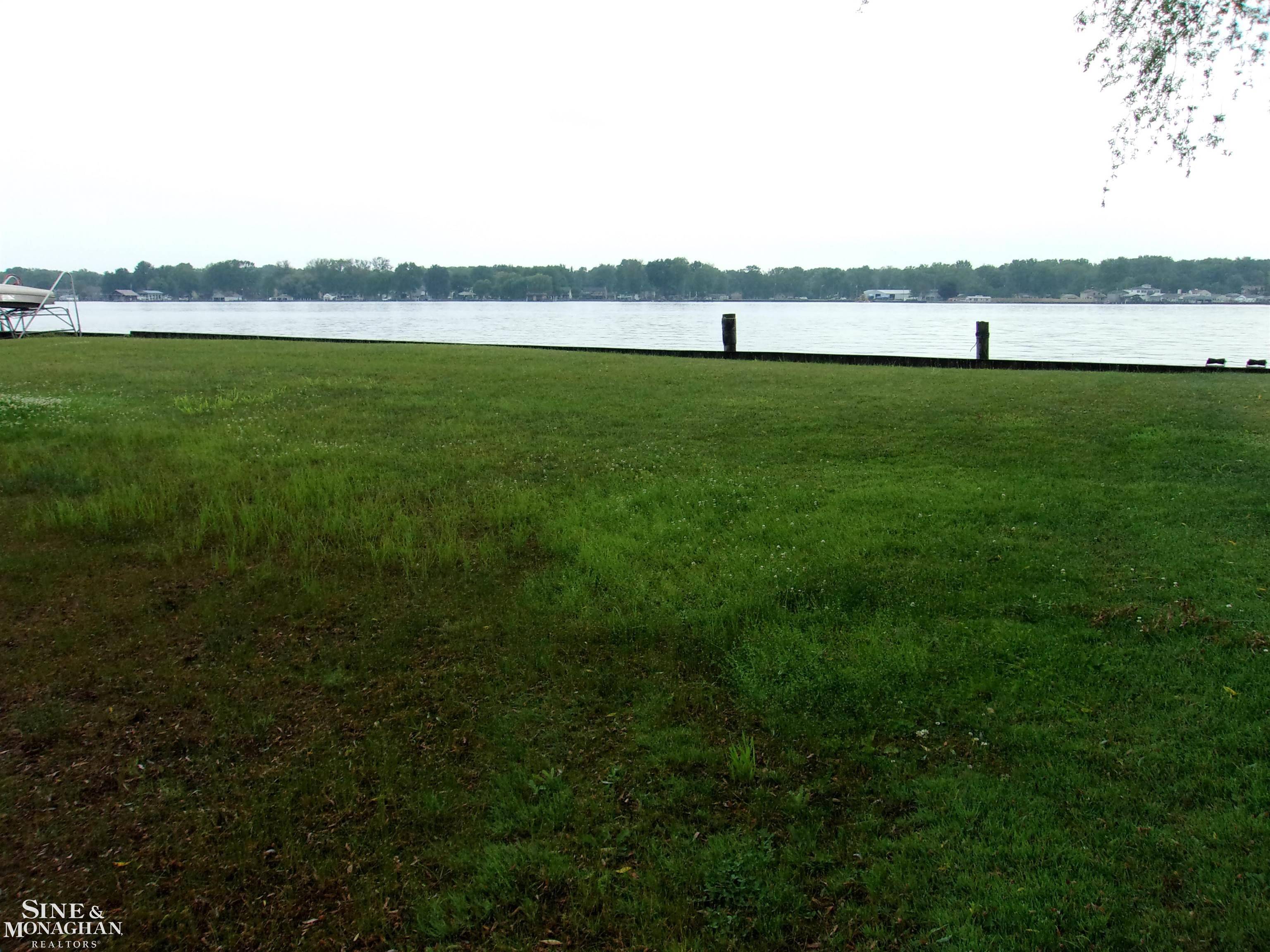 00000 N Channel DR, Clay Twp, MI 48028