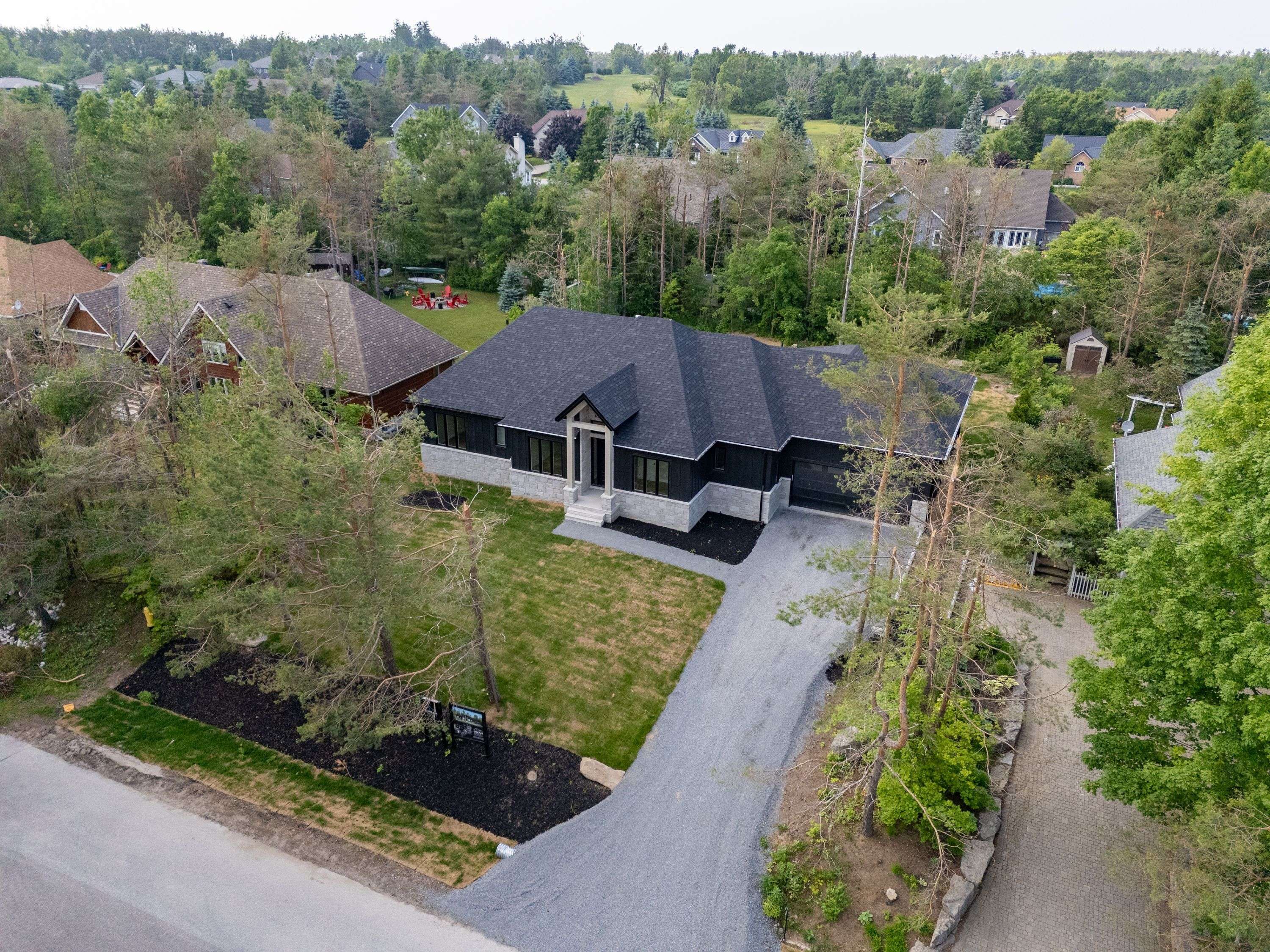 32 Alpine WAY, Oro-medonte, ON L0L 2L0
