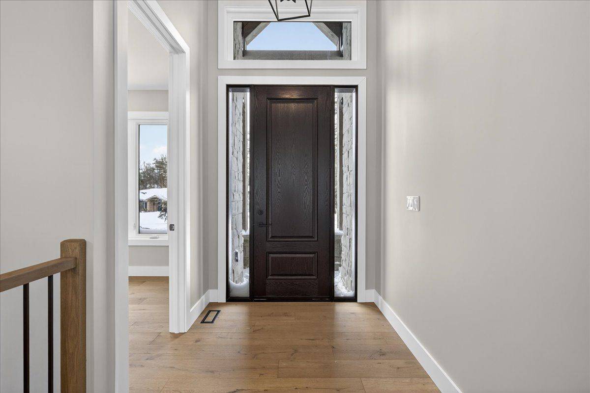 32 Alpine WAY, Oro-medonte, ON L0L 2L0