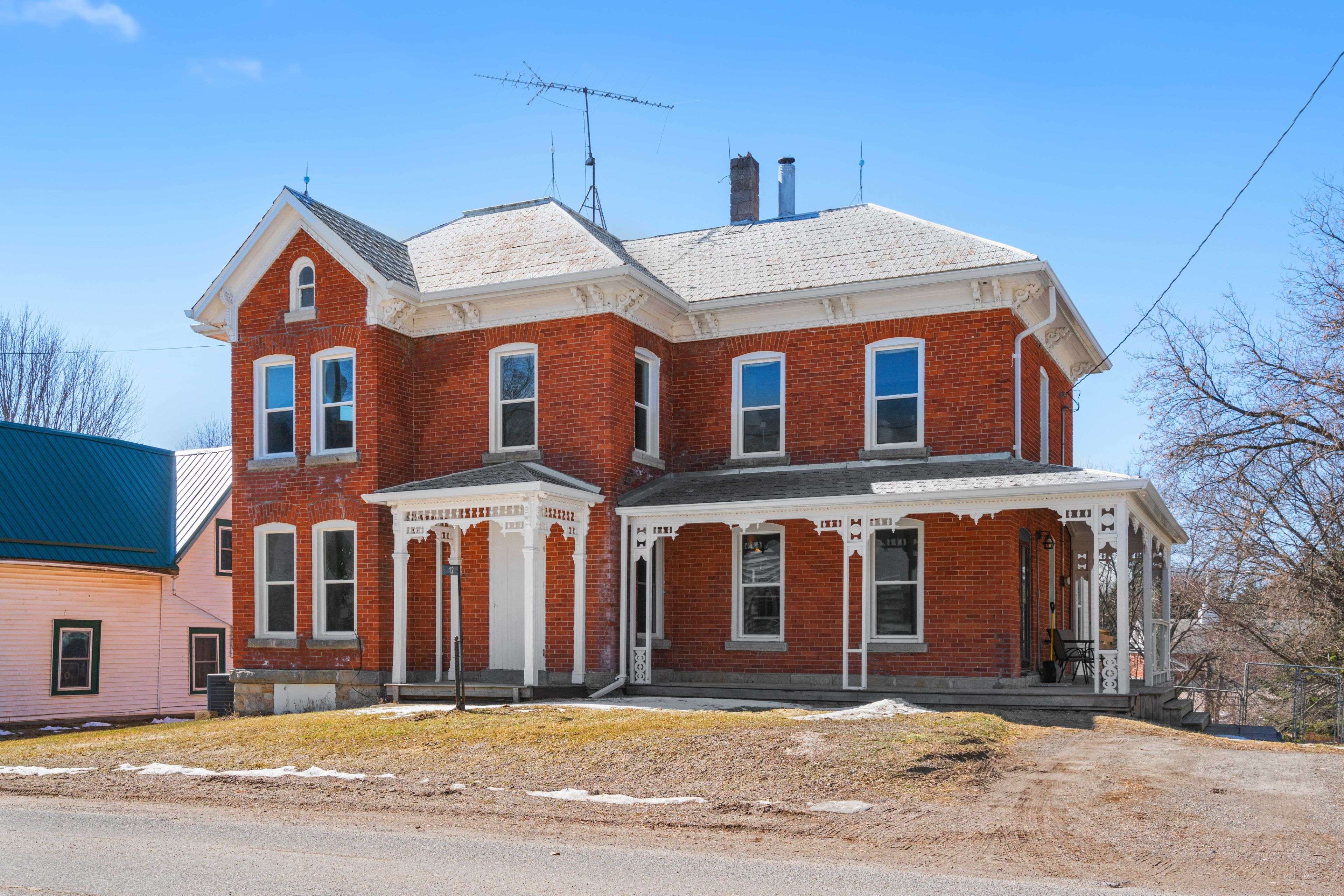 12 Kingston ST, Rideau Lakes, ON K0G 1E0