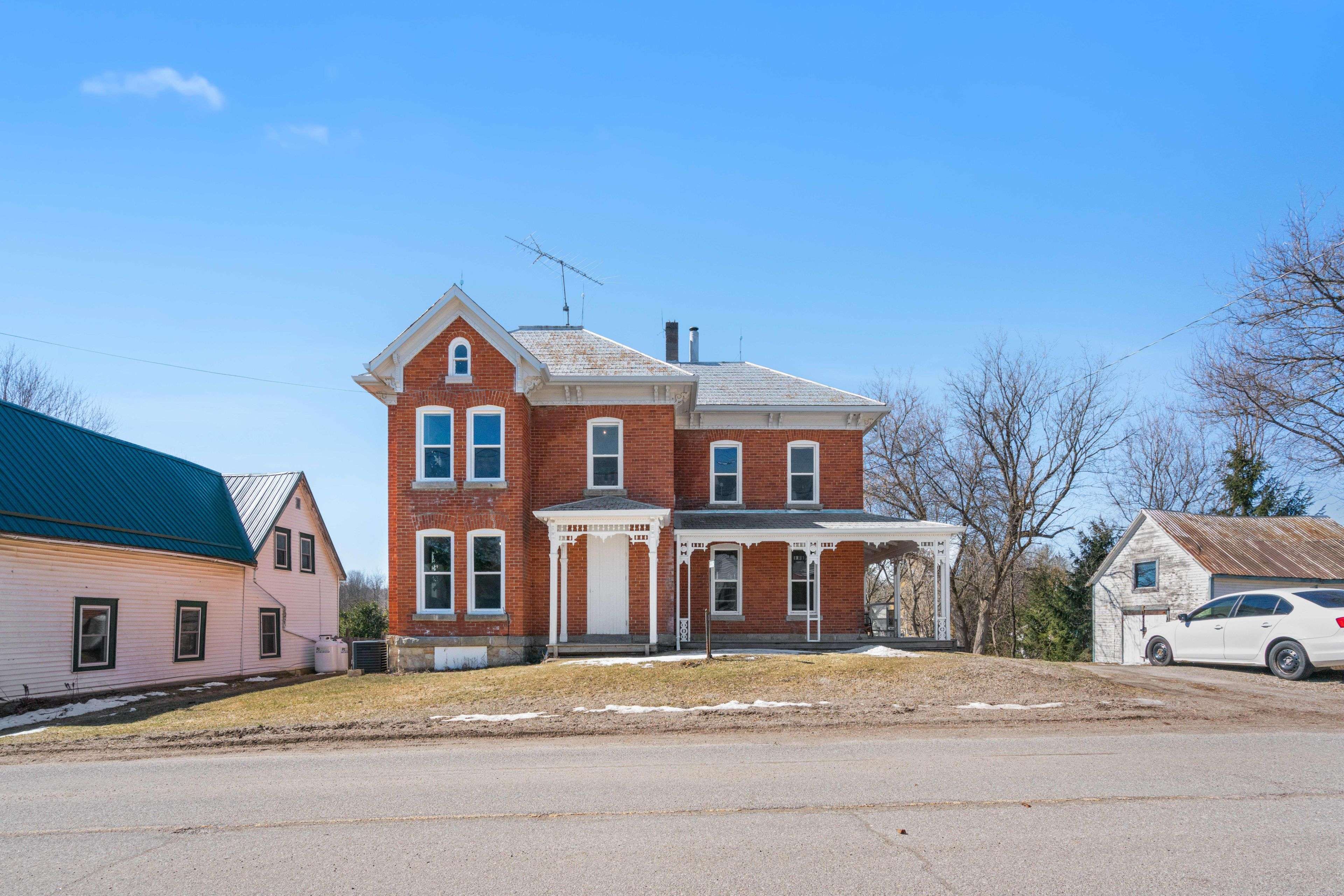 12 Kingston ST, Rideau Lakes, ON K0G 1E0