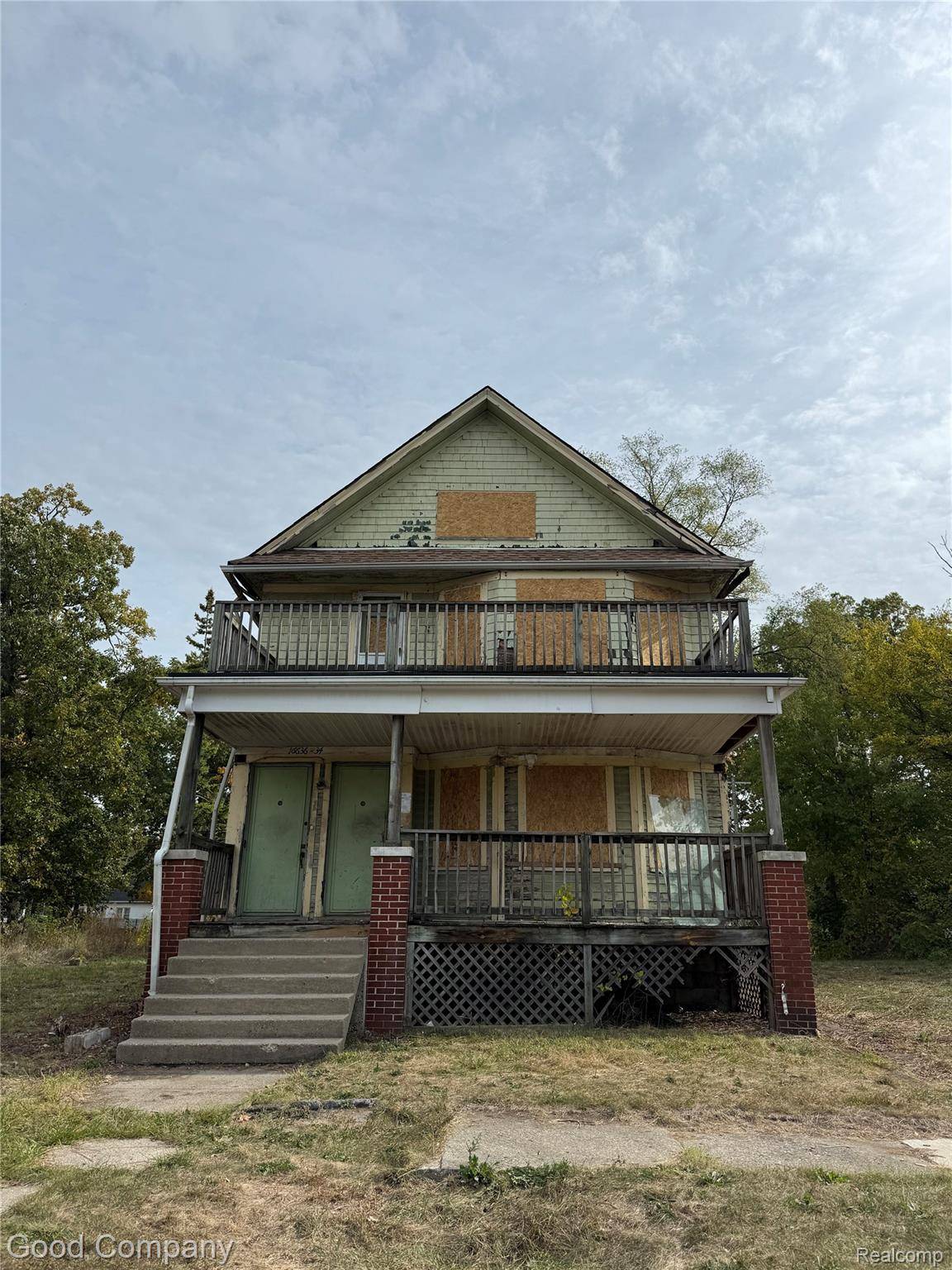 16634 Log Cabin ST, Highland Park, MI 48203