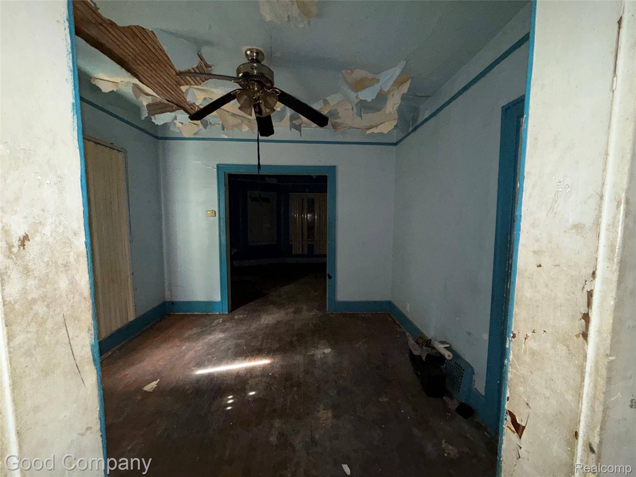 16634 Log Cabin ST, Highland Park, MI 48203