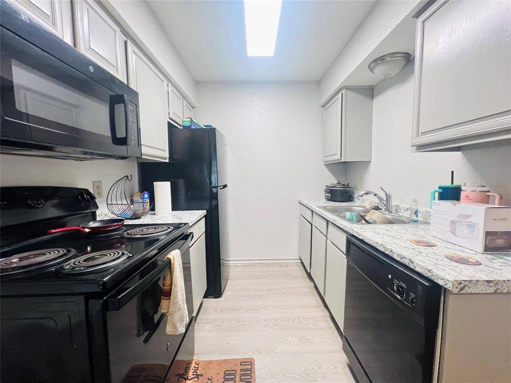 1108 N Elm Street #6, Denton, TX 76201