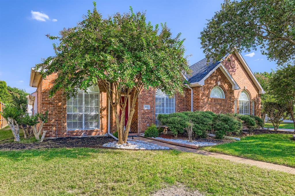 5200 Teddington Park Drive, Plano, TX 75023