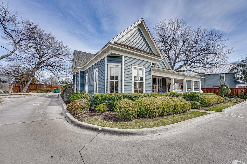 500 W Main Street, Waxahachie, TX 75165