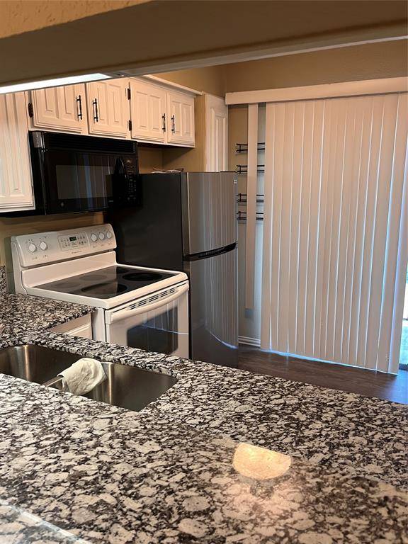 336 Melrose Drive #3A, Richardson, TX 75080