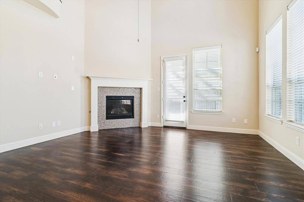 279 Moorland Drive, Richardson, TX 75080