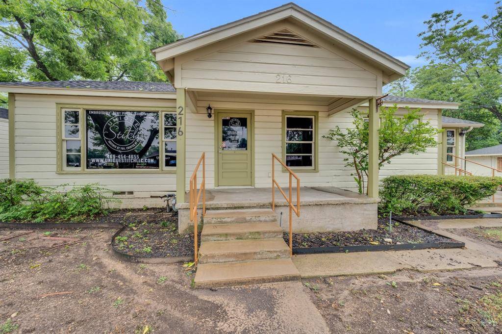 216 W Belt Line Road, Cedar Hill, TX 75104