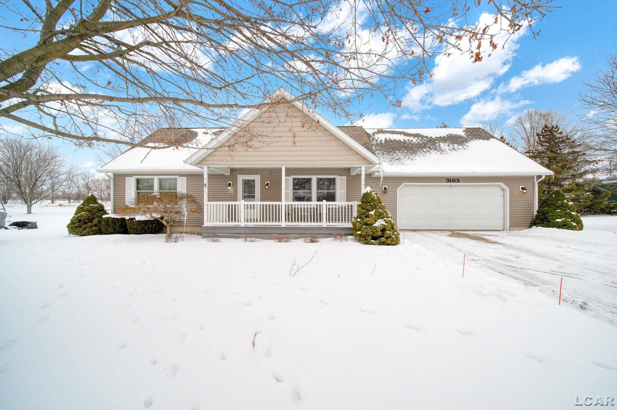 3163 Birch RUN, Adrian Twp, MI 49221