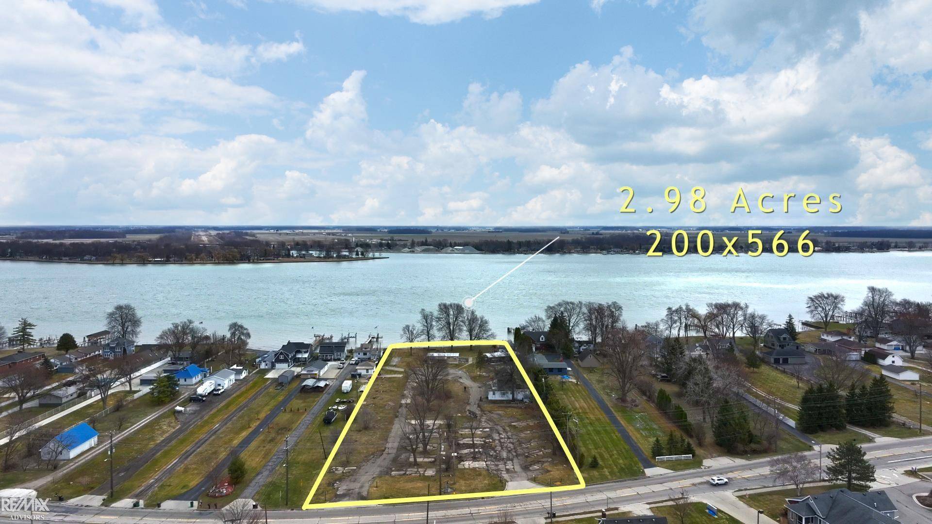 6609 S Parker ST, Marine City, MI 48039