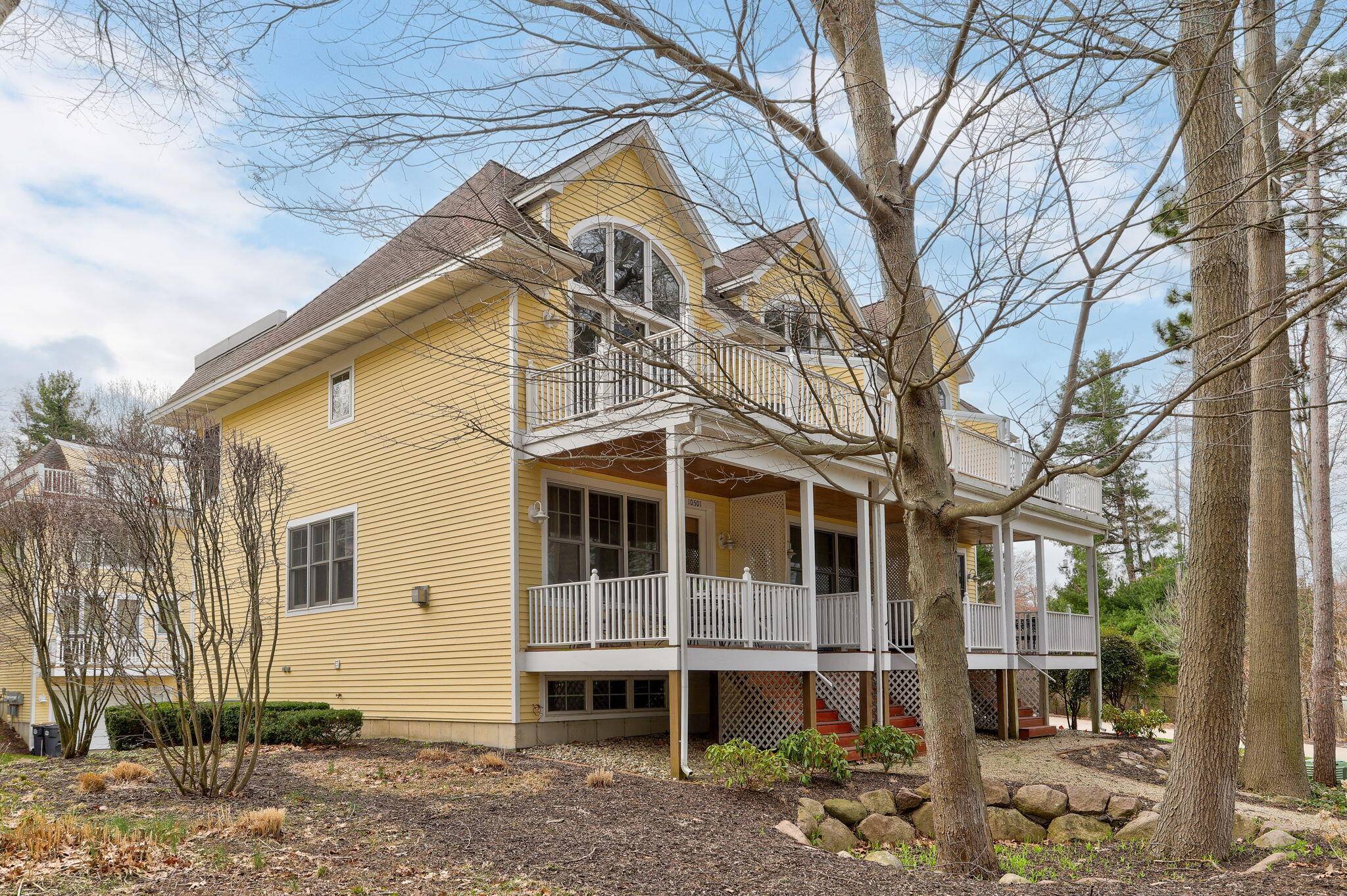 10501 Pinecone TRL #43, South Haven Twp, MI 49090